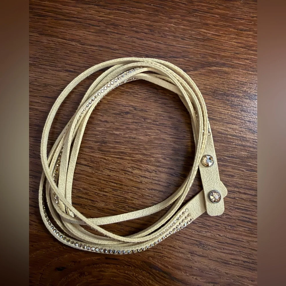 Touchstone Crystal Swarovski Cream Wrap Bracelet / Necklace - Picture 4 of 4